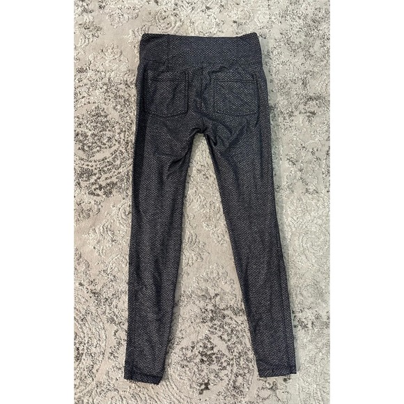 Athleta Metro Leggings Gray Criss Cross Pattern Sz. Small - Picture 3 of 9